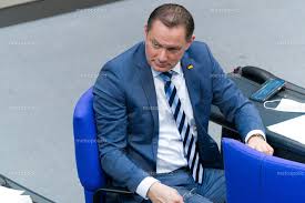 The painter and decorator from saxony has been an mp since 2017 and backs. Tino Chrupalla 3 Metropolico