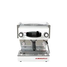 La marzocco has taken the linea classic commercial espresso machine and redesigned it for home baristas. Espresso Machine La Marzocco Linea Mini White Coffeeavenue