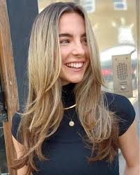 Free layered haircut model needed in Traralgon tomorrow