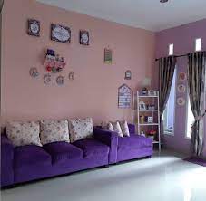 Kemudian masuk ke ruang tamu bertajuk shabby chic, yang dikolaborasikan dengan warna ungu. Toko Kado Unik Tips Desain Ruang Tamu Minimalis Untuk Sambut Lebaran