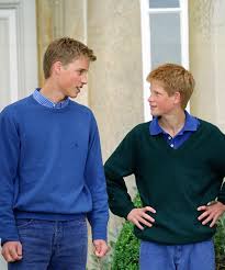 Prince harry, duke of sussex, kcvo, adc (henry charles albert david; Hello Today S Tbt Is A Photo Of Prince William And Prince Harry Together Outside Their Home In Gloucestershire In July 1999 It S Lovely To See That The Brothers Have Always Been