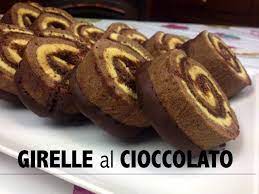 In realtà volevo pubblicare la ricetta per fare il cioccolato in casa, ma appena ho messo la foto della torta al cioccolato, ho scatenato tale entusiasmo, che non potevo certo farvi aspettare ancora una settimana. Girelle Al Cioccolato Youtube