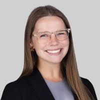 Elyse Kelly's Instagram, Twitter & Facebook