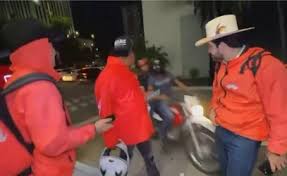 Tragedy Strikes: Asesinan al Influencer C&eacute;sar Gast&eacute;lum Mientras Transmit&iacute;a en Vivo en Calles de Culiac&aacute;n