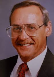 Dirk Howard's Instagram, Twitter & Facebook