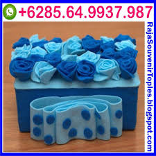 0812493628241 Kotak Tisu Flanel Harga Kotak Tisu Flanel Imlek Kotak Tisu Flanel Karakter Hello Kitty Doraemon Souvenir Store