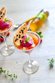 Boule De Glace Fruits Rouges Express Salade De Fruits Petillante Degustabox Mai 2018 Les Delices De Marina Salade De Fruits Glace Fruit Fruits Rouges