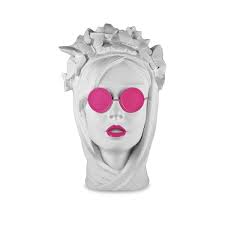 Testa decorativa "La Stilosa" Sagrada Familia di Baci Milano