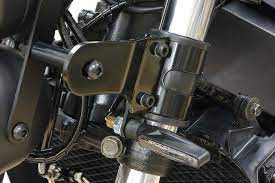 ストリートファイター系バイクのヘッドライト デュアルヘッドライト ストリートファイター ネイキッド 車 トリッカー