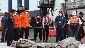There were also 12 crew members, indonesian communications minister budi karya said. Indonesia Missing Plane Divers Find Parts Of Boeing Plane Wreckage