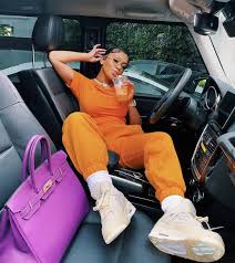 She doesn't need to do all of that, all she needs to do is eat better. Saweetie Is Back At It With More Interesting Food Concoctions This Time It S All About Spaghetti Ranch Dressing Articlexyz Com