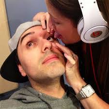 Andrew Frontera's Instagram, Twitter & Facebook