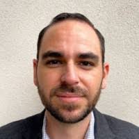 Robert Squirewell's Instagram, Twitter & Facebook