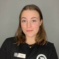 Abbie Delong's Instagram, Twitter & Facebook