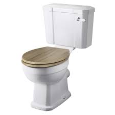 Buongiorno, ho il tubo dell'acqua del wc che perde, l'intervento richiede: Milano Richmond White Ceramic Traditional Close Coupled Bathroom Toilet Pan Wc And Cistern With Warm Oak Effect Wooden Seat Buy Online In Botswana At Botswana Desertcart Com Productid 206048006