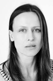 Reparto de Pop (película 2020). Dirigida por Margo Roe