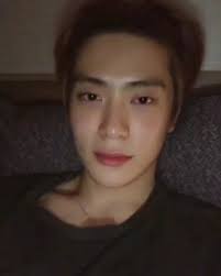 Daddy not so fast. sunoh was hanging by the hand of his father, who was dragging him through the hospital corridor. L Ophtalmologiste Nct Jaehyun Jaehyun Nct Jaehyun Lagu