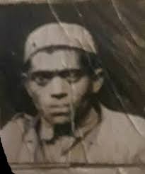 Could someone please restore this picture? Thanks ❤️🙏❤️