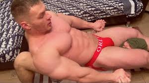 Muscle Crush and Wrestling Domination: Gay Amateur Porn by Muscles to  Worship | xHamster
