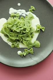 Selbstgemachte Barlauch Pasta Mit Frischem Barlauch In 2020 Barlauch Lebensmittel Essen Pasta