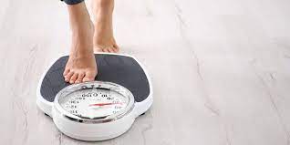 Banyak orang menurunkan berat badan dengan mengurangi asupan kalori. 5 Cara Menurunkan Berat Badan Tanpa Olahraga Mungkin Gak Ya Bola Net