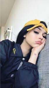 Crying can also be used as a means of deception. What Do You Think When People Post Taking Boyfriend Girlfriend Applications Quora