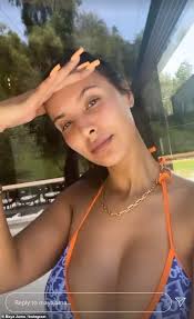 Who is maya jama's dad? 2lwevmp1qt2hsm