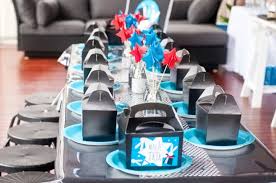 I would like tips on the best way to decorate the room to give it a party atmosphere. 22 Cute And Fun Kids Birthday Party Decoration Ideas