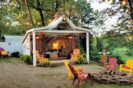 The team at mad hatter vintage is a dedicated group of party professionals with a range of backgrounds and commitment to style (and all things pretty!). Unusual Rentals Near Chicago