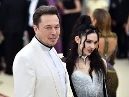 May 09, 2021 · while elon musk does not have a wife, he has been in a relationship with canadian singer grimes (real name claire boucher) for over three years. Elon Musk Dating And Relationship History From Amber Heard To Grimes
