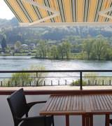 Kostenlose stornierung bis 45 tage vor anreise bei ausgewiesenen unterkünften. Mosel Ferienwohnungen In Zell Mosel Mit 2 Schlafzimmer
