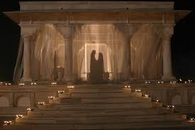 Will hagai get to hadassah before haman before it's too late? Bible Films Blog One Night With The King Scene Analysis