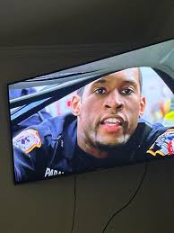 Why does this show have to continually REPEAT REPEAT the same story lines  OVER & OVER again. Can't the story writers just do scenes and move on. So  sick n tired of