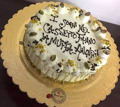 Drip Cake Al Pistacchio Per I 30 Anni Di Vittoria Torte Ricette Pistacchio