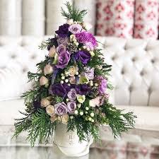 Jlf Mini Christmas Tree With Lavenders Jlf Los Angeles Mini Christmas Tree Christmas Flower Arrangements Christmas Arrangements
