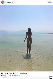 In the days before the breakup was made public, irina was posting moody work related pictures and then she had two days of silence before posting. Irina Shayk S Incredibly Peachy Bottom Takes Centre Stage In Racy Thong Clad Bikini Snaps Celebrity News Showbiz Tv Express Co Uk