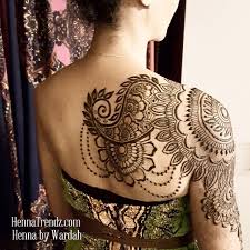 1 148 Likes 14 Comments Henna Trendz By Wardah Hennatrendz On Instagram Summer In Full Bloom Some Shoulder Shoulder Henna Shoulder Tattoo Henna Tattoo