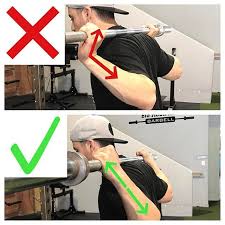 Repthereds Jason Gonzalez Wrist Position In The Squat Do Your Wrists Ever Hurt During Or After You Squat Try Straigh Workout Routine Fitness Body Gym Tips