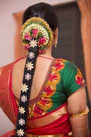 Photostrophe Photostrophe Wedding Photography Weddingphotography Vide Indian Wedding Hairstyles Indian Bridal Hairstyles South Indian Wedding Hairstyles