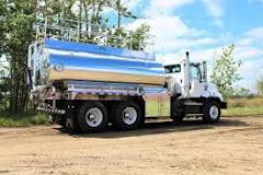 The ultimate guide to water trucks