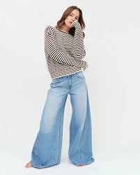 The most-awaited (and our personal favourite) Wilder Jeans by Daze Denim  are back in stock!! Grab yours before they're gone!