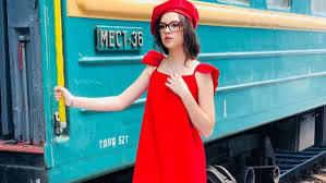 Cleopatra stratan, drumul de la ghita pana astazi! DupÄƒ 12 Ani De La Lansarea Celebrei Melodii GhiÈ›Äƒ Cleopatra Stratan Revine Cu Un Nou Videoclip E De Nerecunoscut Video Kidmagia