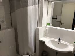 Cocktails and beers are available in the lobby bar. Review Holiday Inn Essen City Centre Frankfurtflyer De