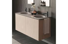 I mobili bagno sospesi doppio lavabo con ante, invece, sono molto più pratici. Mobile Bagno Sospeso Doppio Lavabo Regolo