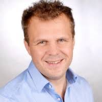 20+ Profile mit dem Suchbegriff „Thomas Moos“