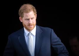 Princes william and harry will be dignified as they reunite at thursday's unveiling of the princess diana memorial. 7k Lofqeoxykm