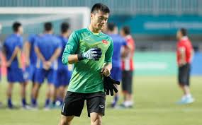 Trong phần chia sẻ của mình với người. Asiad 2018 Bá»' Thá»§ Mon Bui Tiáº¿n DÅ©ng Mong Con Trai Giá»¯ Sáº¡ch LÆ°á»›i Bong Ä'a Vietnam Vietnamplus