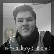 Stream Elias Lozano music