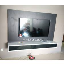 Lampu gantung ruang tamu tak melulu harus ada di rumah mewah. Kabinet Tv Gantung Floating Tv Cabinet Home Furniture Furniture On Carousell