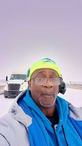 Oh the snow is seriously falling down here in Illinois and the temperatures  are driving too but I know it's hot there in Detroit The Lions are hot